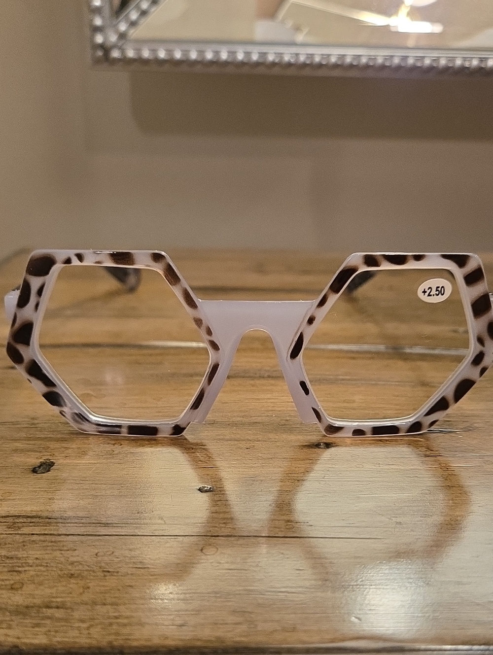 Designer style 2.5 Retro trend readers "cheaters" High quality. UV 400
